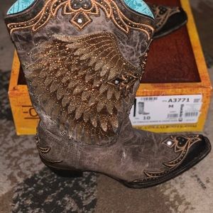 Beautiful Cowgirl Boots. Worn one time